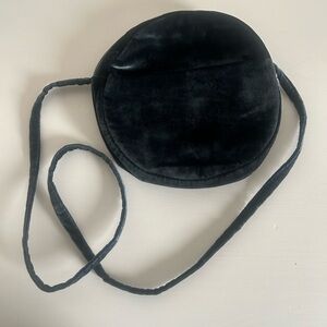 Baggu blue velvet circle purse